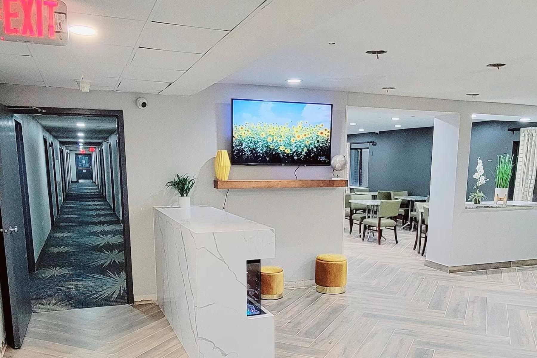 Days Inn By Wyndham Pleasant Prairie Kenosha Esterno foto